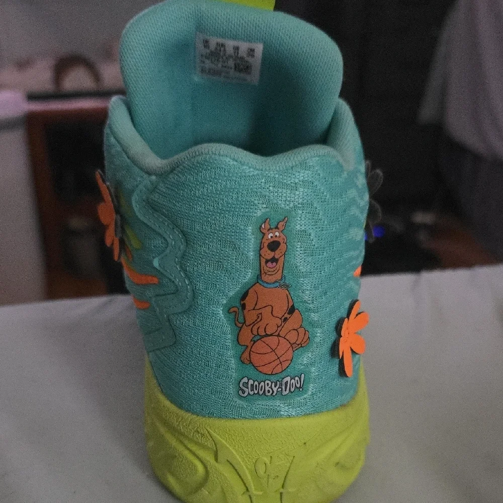 Melo Scooby Doo Pumas - Picture 2 of 3